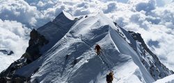 Mount-Everest-Climber-2