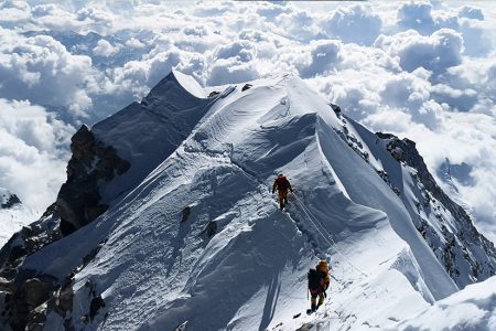 Mount-Everest-Climber-2