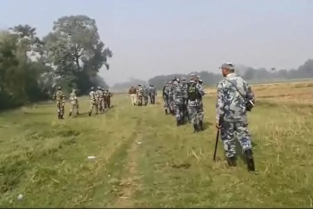 NEPALI-INDIA-POLICE