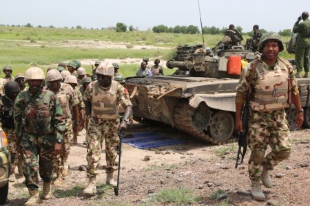 Nigerian-troops-e1474507442395