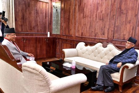 PM_Prachanda-and-KP-Oli-Meets-Singhadarbar-1024x658-1