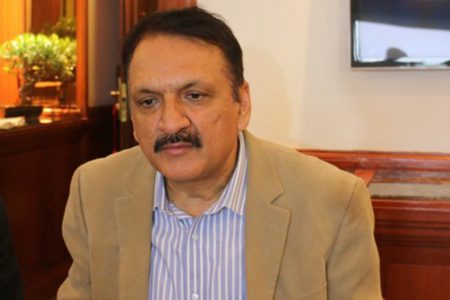Minister for Foreign Affairs Prakash Sharan Mahat speaks at a press conference during PM Pushpa Kamal Dahal's India visit, in New Delhi, on Saturday, September 17, 2016. Photo: RSS