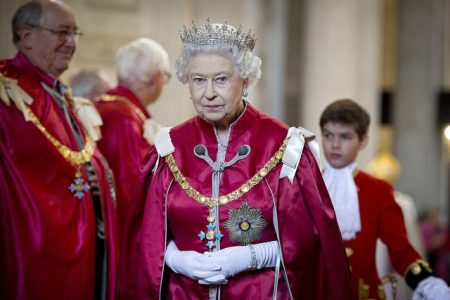 Queen-Elizabeth-640x433