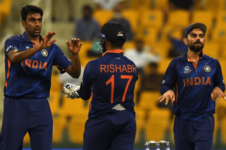 R-Ashwin-Rishabh-Pant-Virat-Kohli
