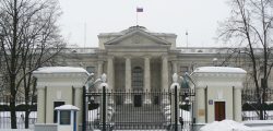 Russian-embassy-in-Warsaw--07-main-entry