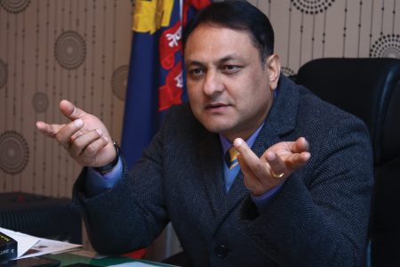 Sarbendra-khanal