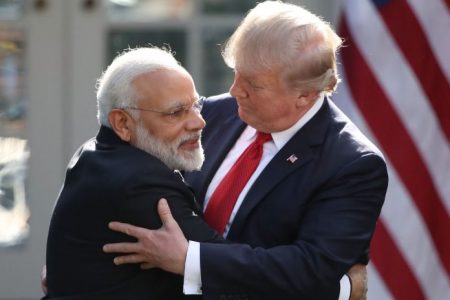 TRUMP-e1556169218831-696x470