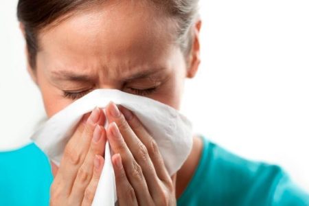 The-Common-Cold-Symptoms-and-Management_article_main