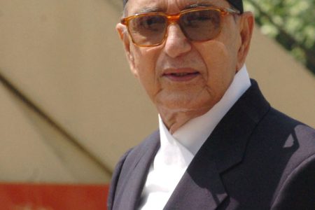 The Prime Minister of Nepal, Shri Girija Prasad Koirala  being  seen off  by the Union Minister of  Water Resources, Prof. Saif-ud-din Soz at Indira Gandhi International Airport in New Delhi on April  06, 2007.