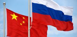 The_flags_of_Russia_and_China