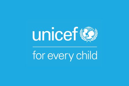UNICEF_ForEveryChild_Cyan_Vertical_CMYK_raw_ENG