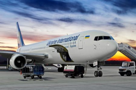 Ukraine-International-Airlines-Expands-Fleet