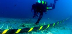 Underwater-Internet-Fiber-Cable