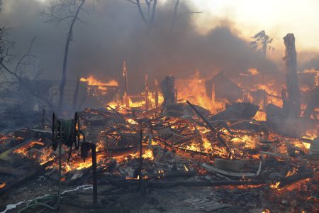 Within minutes a home on Hillrose street in Sunland has burned to the ground at the Creek fire Tuesday.   ( Photo by David Crane, Los Angeles Daily News/SCNG)