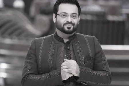 aamir_liaquat_UXR0qbYgG2