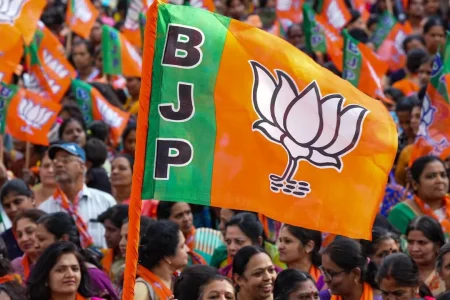 bjp_t2JHnDSLb2