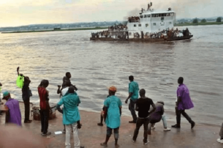 cango-boat-crash