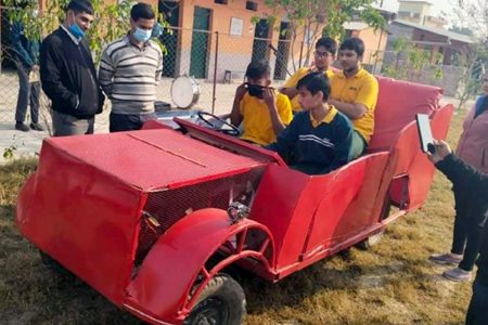 car made by student1640510326