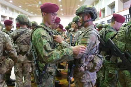 china-singapore-army_JPkOPn0jLw