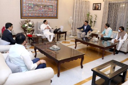 congress-neta-dilhi-ma2021-10-08-06-06-23