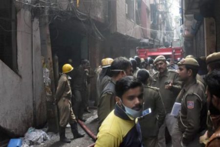 delhi-fire-1575780693