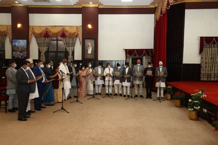 deuba-mantri-safata-1