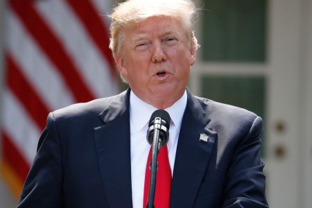 donald-trump-paris