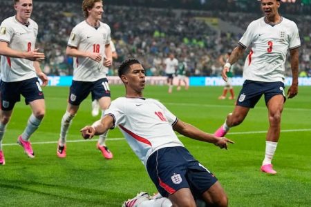 englands-jude-bellingham-10-cele
