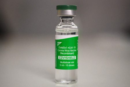 et-explains-why-did-india-extend-the-gap-between-covishield-doses