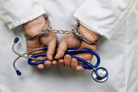 fake-doctor-nakkali-docter