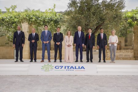 g7