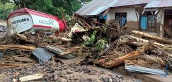 https___cdn.cnn.com_cnnnext_dam_assets_210404105858-01-floods-landslides-indonesia-east-timor-intl