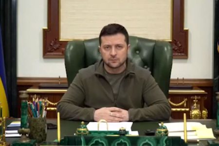 https___cdn.cnn.com_cnnnext_dam_assets_220307221647-zelensky-office-message-03072022