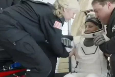 in-pics-nasa-astronauts-sunita-williams-butch-wilmore-emerge-from-dragon-after-spacex-crew-9-splashdown