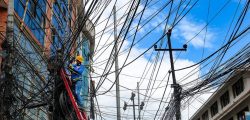 internet-wire-kathmandu-pole-1024x539