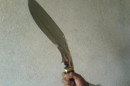 khukuri-knife-attack-chitawan-e1556326340226