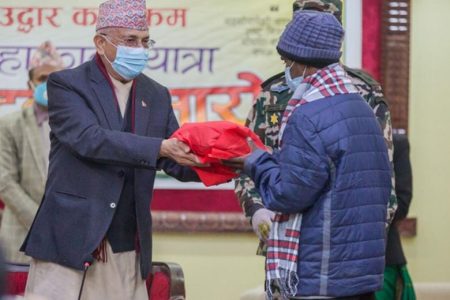 bangladeshilai bidai gardai kp oli
