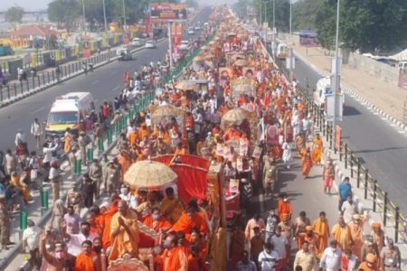 kumbh-kumbh-mela-snan_1618386221