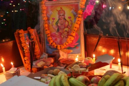 laxmi-17102017113930-600x0