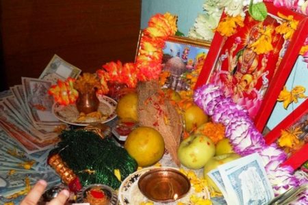 laxmi-pooja