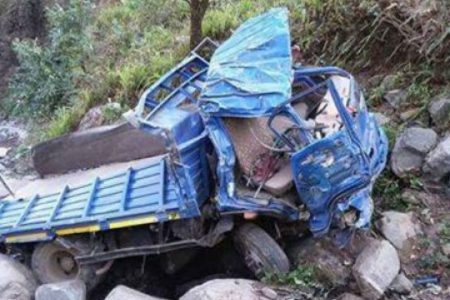 mini-truck-accident-1-1