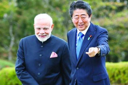 modi_and_abe_wY7nJuqKUd