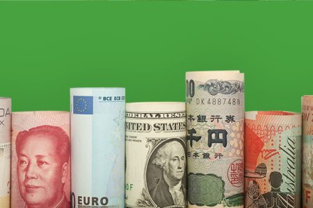 money-foreigncurrency-cash_SOMN18112_624674912_is_780x440