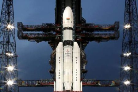 moon-mission-india_hjAO0vuwho