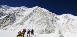 mt-everest-tourism