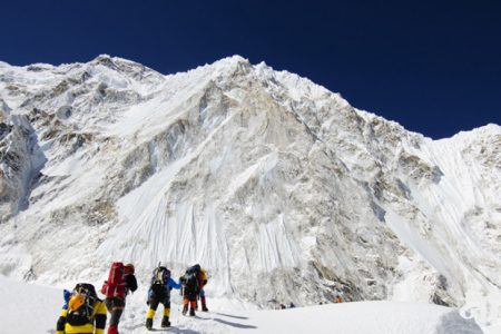 mt-everest-tourism