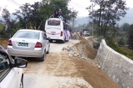 nagarkot-road