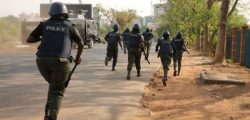 nigerian-police-officers-working-to-curb-crime-768x433-1635212863