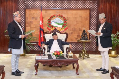 pm kp oli