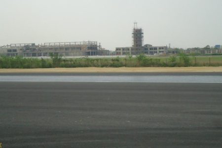 runway-and-tarminal-bulding-24042019080900-1000x0
